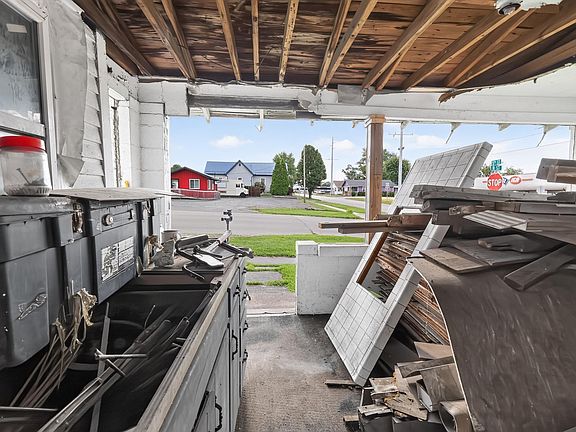 2nd image of 431 N St