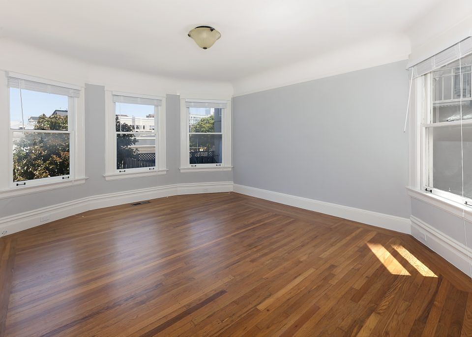 1st image of 1530 Green St APT 2