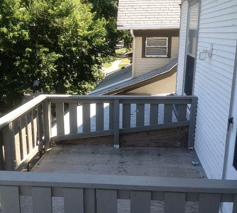 2nd image of 927 Goodhue Blvd