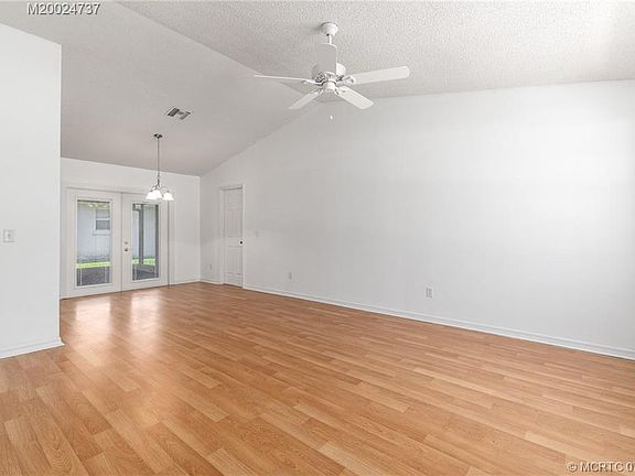3rd image of 8635 26th St
