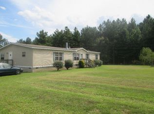10520 Longview Dr, Dundas, VA 23938