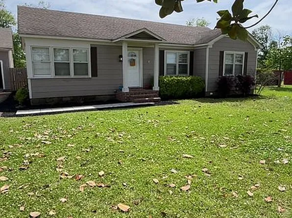 1224 Cowden Dr, Amory, MS 38821