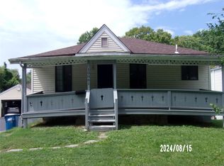 10061 McCartney Ln, Saint Louis, MO
