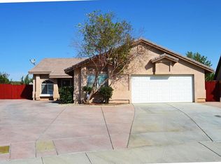 14920 Flagstaff Ct, Victorville, CA 92394