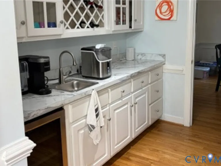 504 Gaslight Dr — Photo 9