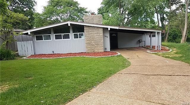 1st image of 1430 Woodhue Dr