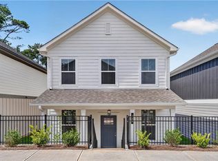 320 Dempsey Dr, Fayetteville, GA 30214