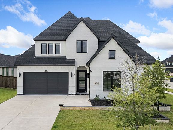 2nd image of 4401 Sandhills Ln