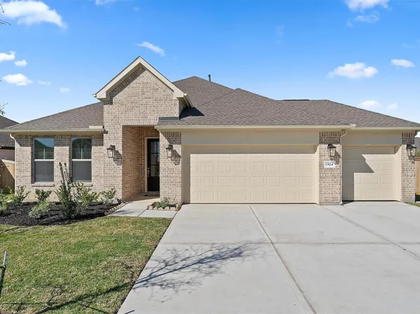 1524 Apache Heights Dr, Dayton Lakes, TX 77535