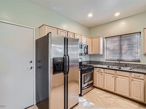 4th image of 5250 S Rainbow Blvd Unit 1038