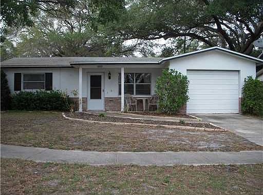 1st image of 1020 Woodbrook Dr S