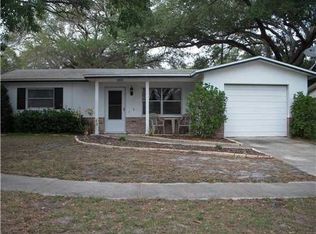 1020 Woodbrook Dr S, Largo, FL 33770