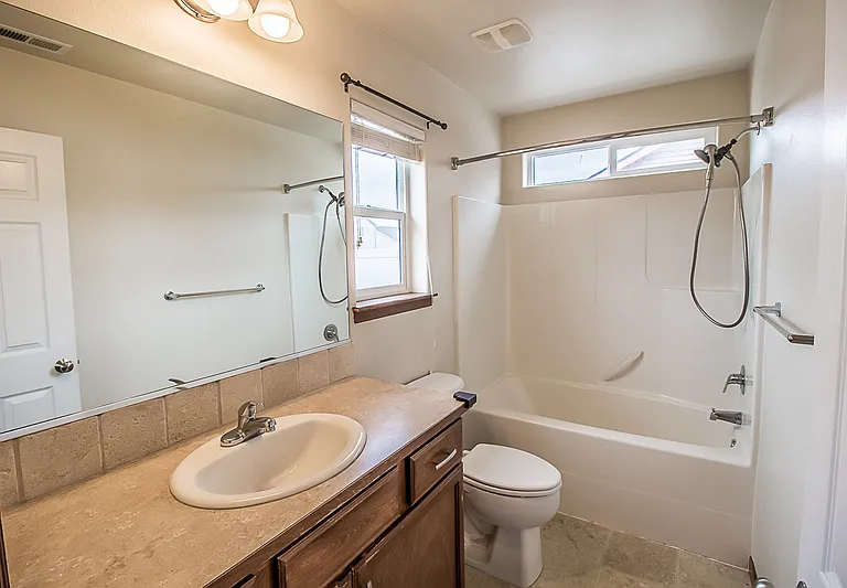 1813 N Cavalier Rd — Photo 5