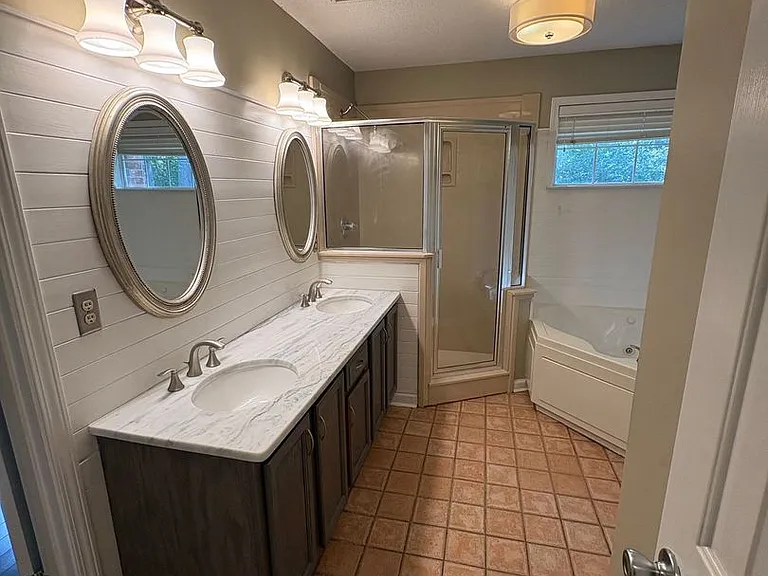 5575 Mary Ln — Photo 11