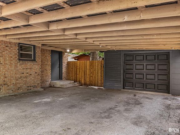 4th image of 614 Park St