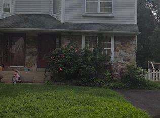 20 Pearl Dr, Doylestown, PA 18901