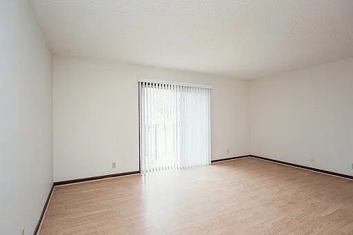2501 N 43rd St — Photo 5