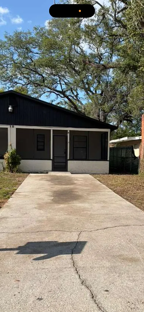 2/2 Available Now Tampa!! If Move In By End Of June Julys Rent Free — Photo 1