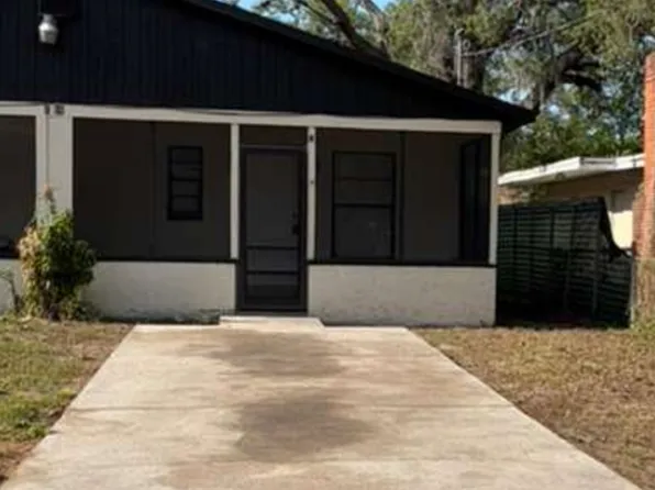 1206 E 99th Ave APT B, Tampa, FL 33612