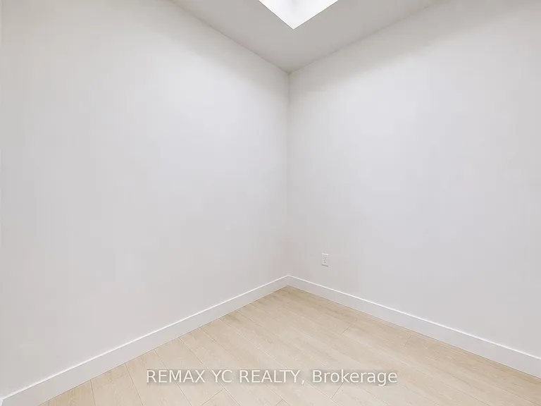 8 Eglinton Ave E #5309 — Photo 8