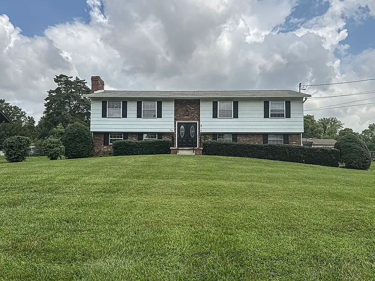 9521 Mobile Dr — Photo 66