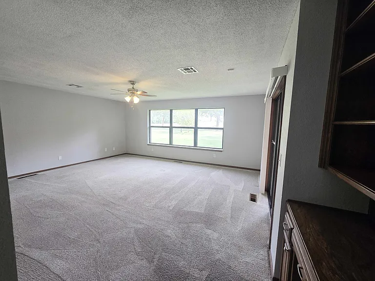 4009 Cherry Hill Ln — Photo 16