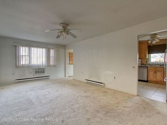 4th image of 15B Lafayette Dr