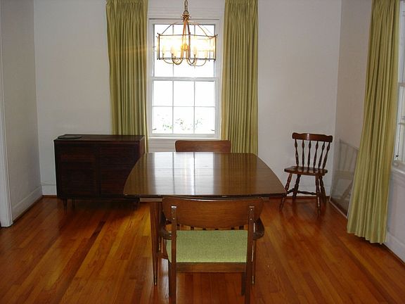 2nd image of 1317 Parker Ave