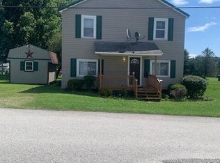142 3rd St E, Gray, PA 15544