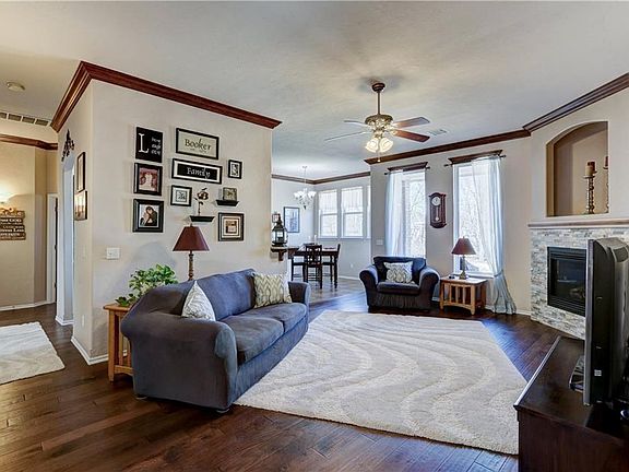 5th image of 1717 NW 164th Cir