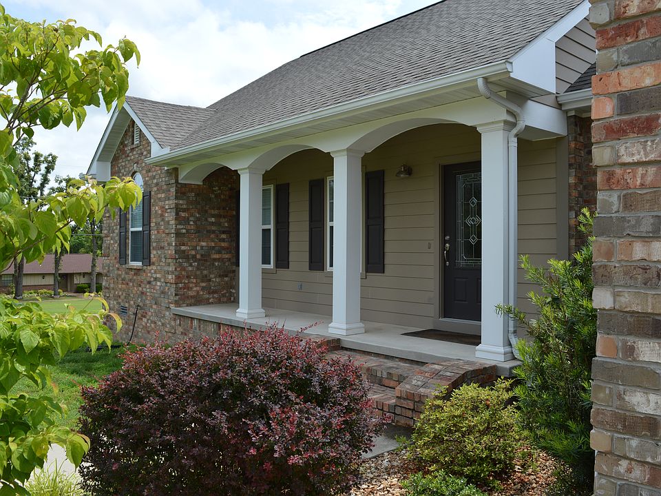 1st image of 525 Wallick Dr