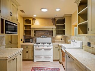 909 Daly Rd, Ojai, CA 93023