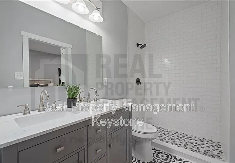6319 Saint Marie St — Photo 28