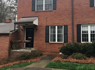 2630 E Greenbrier Rd, Winston Salem, NC 27104