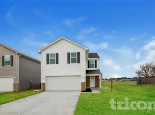 1096 Tomahawk Pl, Martinsville, IN 46151