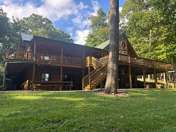 2044 Longs Run Rd, Six Mile Run, PA 16679