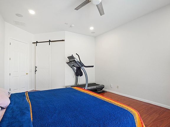 5th image of 10500 Eagle Nest St