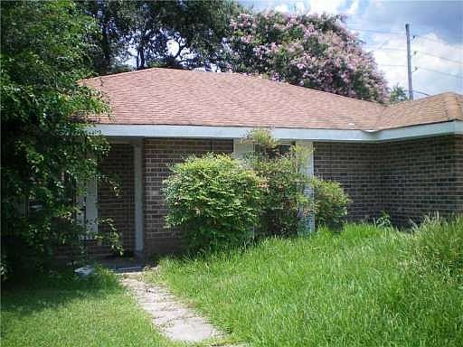 1st image of 2209 Yorktowne Dr