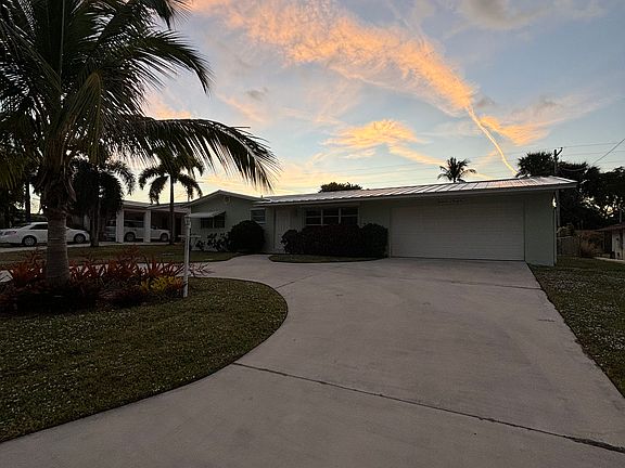 3rd image of 3724 NE Sandra Dr