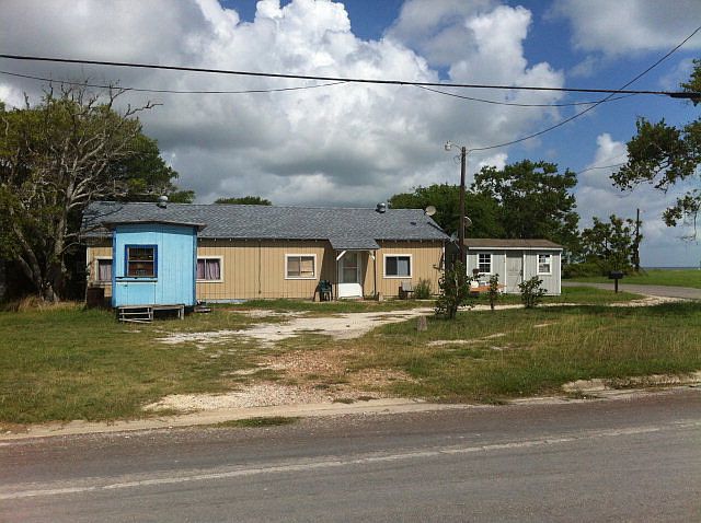 2nd image of 997 Margie Tewmey Rd