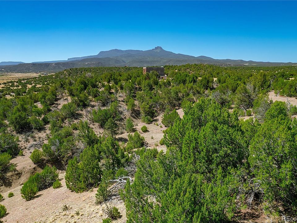 1st image of 37300 Kunzite Road