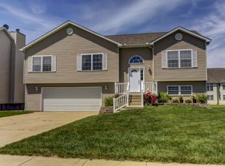 249 Cale Ct, Forsyth, IL 62535