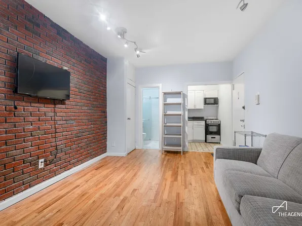 14 W 88th St APT A, New York, NY 10024