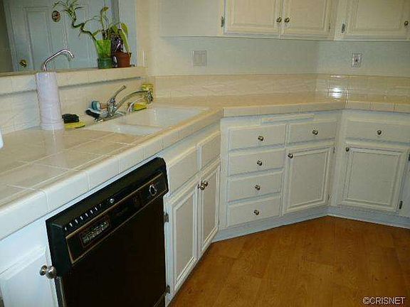 4th image of 653 Oak Run Trl Unit 402