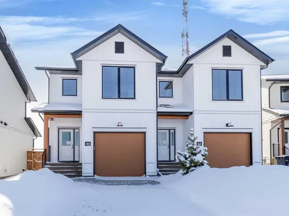 44 N Concord Rise, Sylvan Lake, AB T4S 0N6