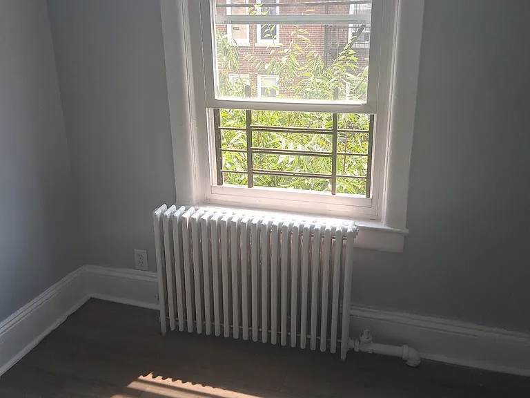 1197 Summit Ave #3 — Photo 9