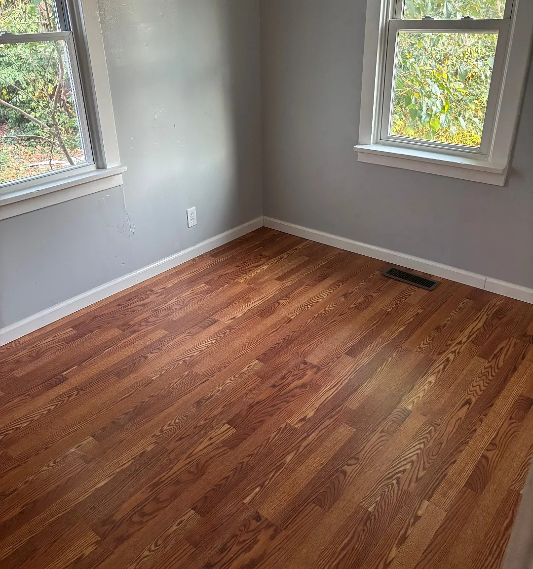 3 bed, 1100 sqft, $1,599 — Photo 4