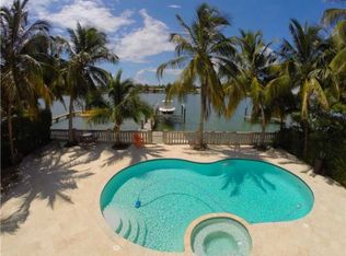 1640 Daytonia Rd, Miami Beach, FL 33141