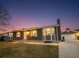 9457 S Fox Hunt Dr #49, Sandy, UT 84092