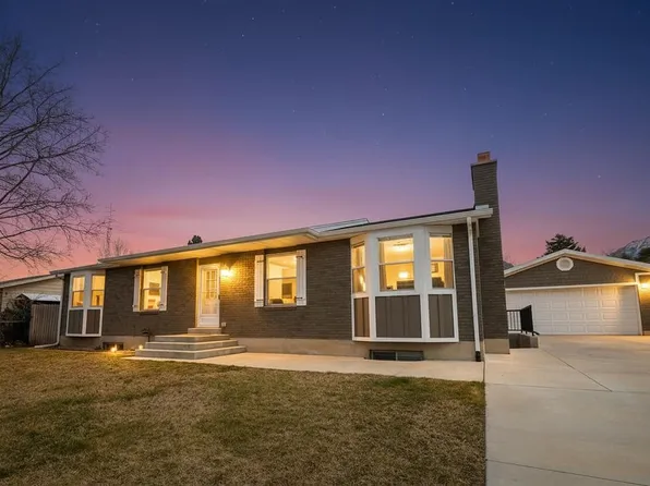 9457 S Fox Hunt Dr #49, Sandy, UT 84092